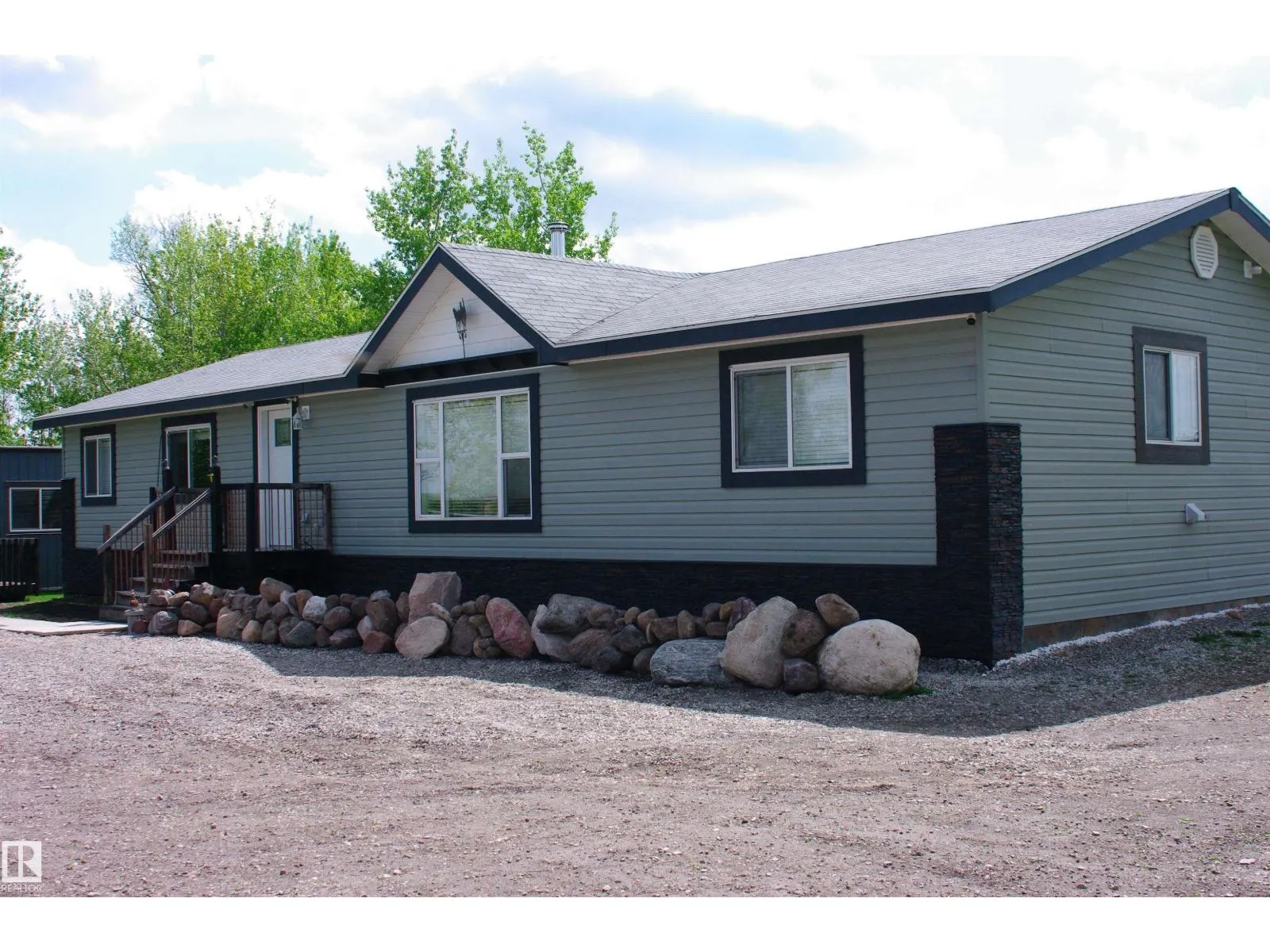 #11 2306 TWP ROAD 540