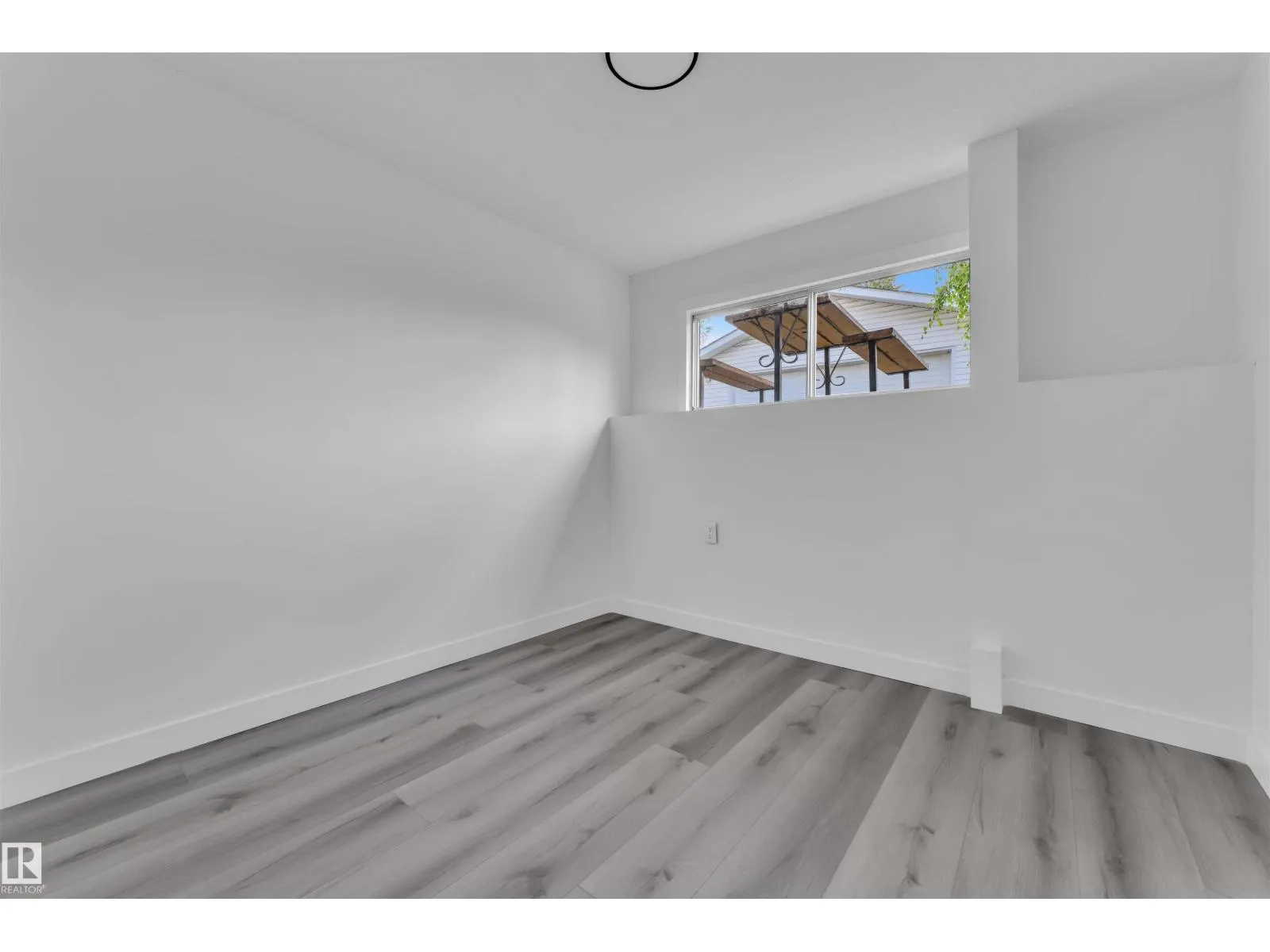 132 RICHFIELD RD NW