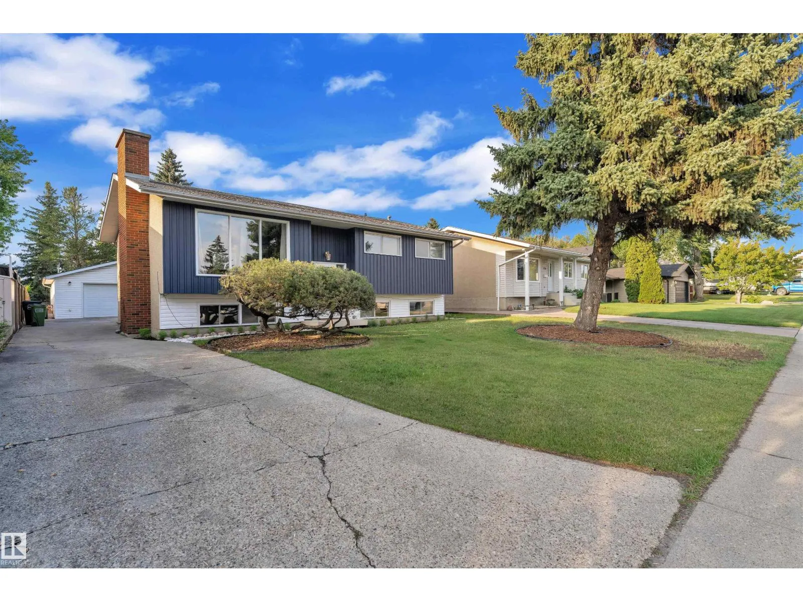 132 RICHFIELD RD NW