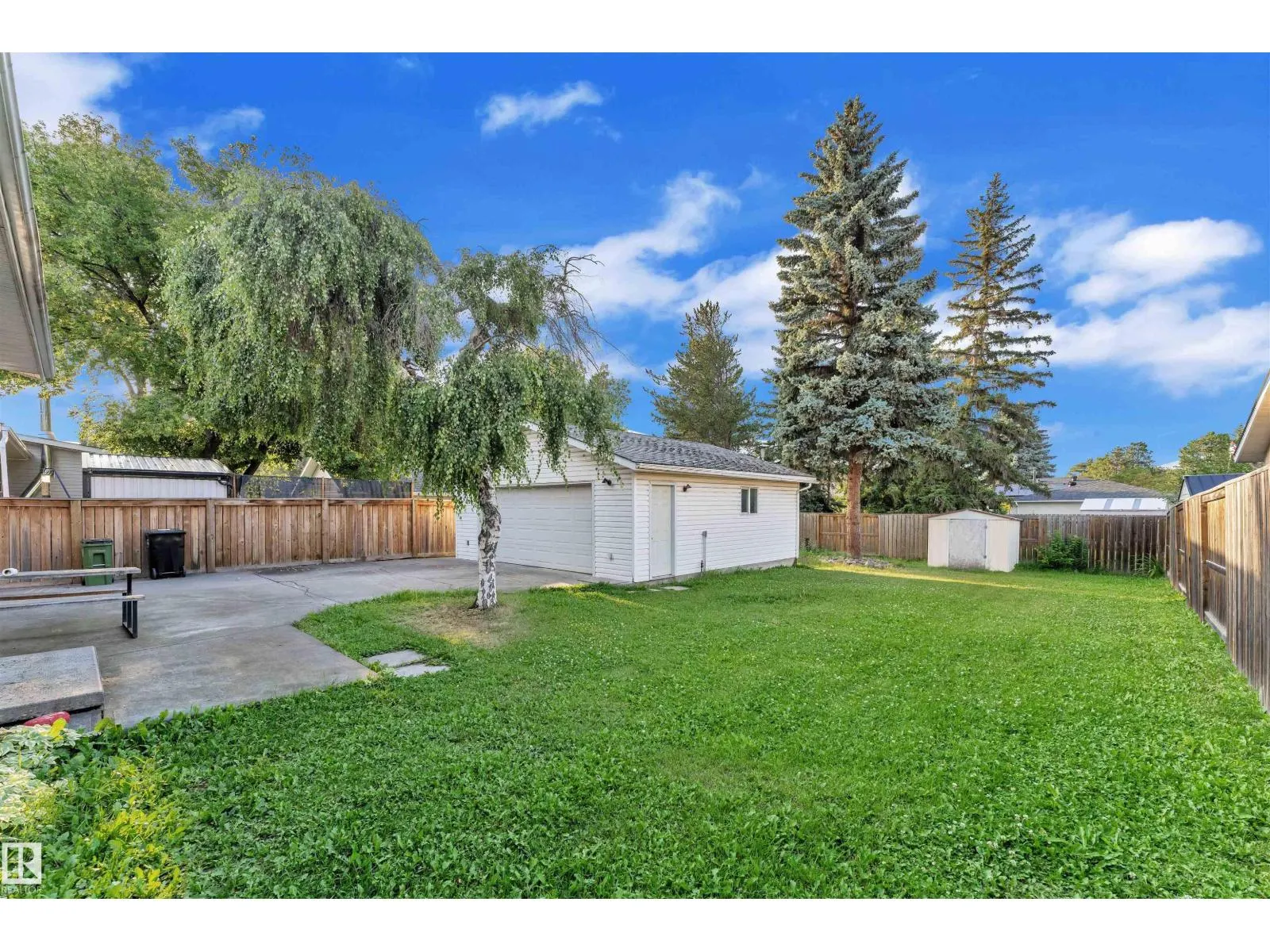 132 RICHFIELD RD NW