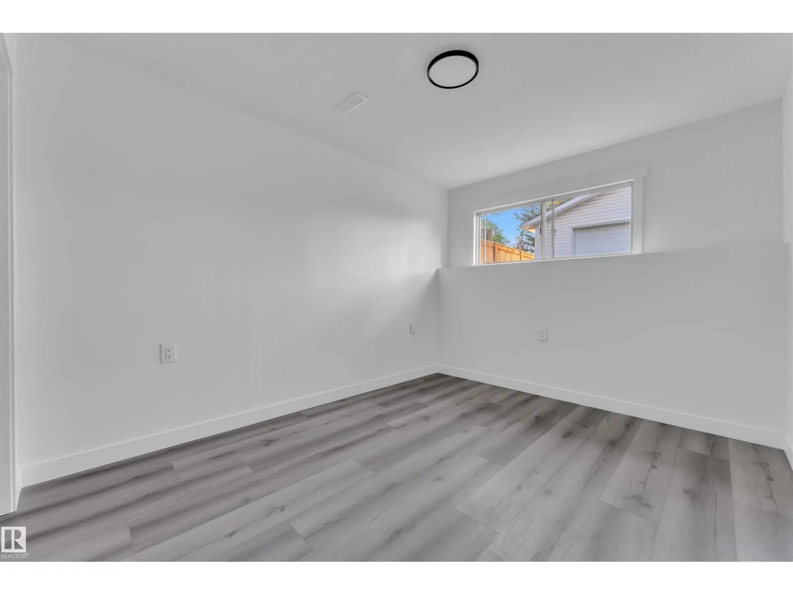 132 RICHFIELD RD NW