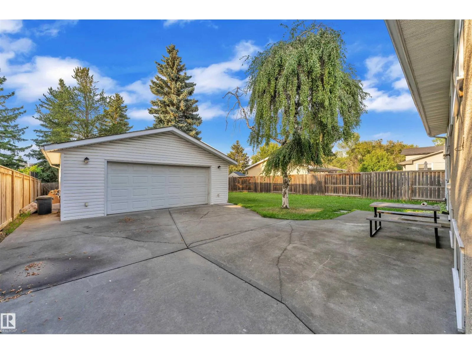 132 RICHFIELD RD NW