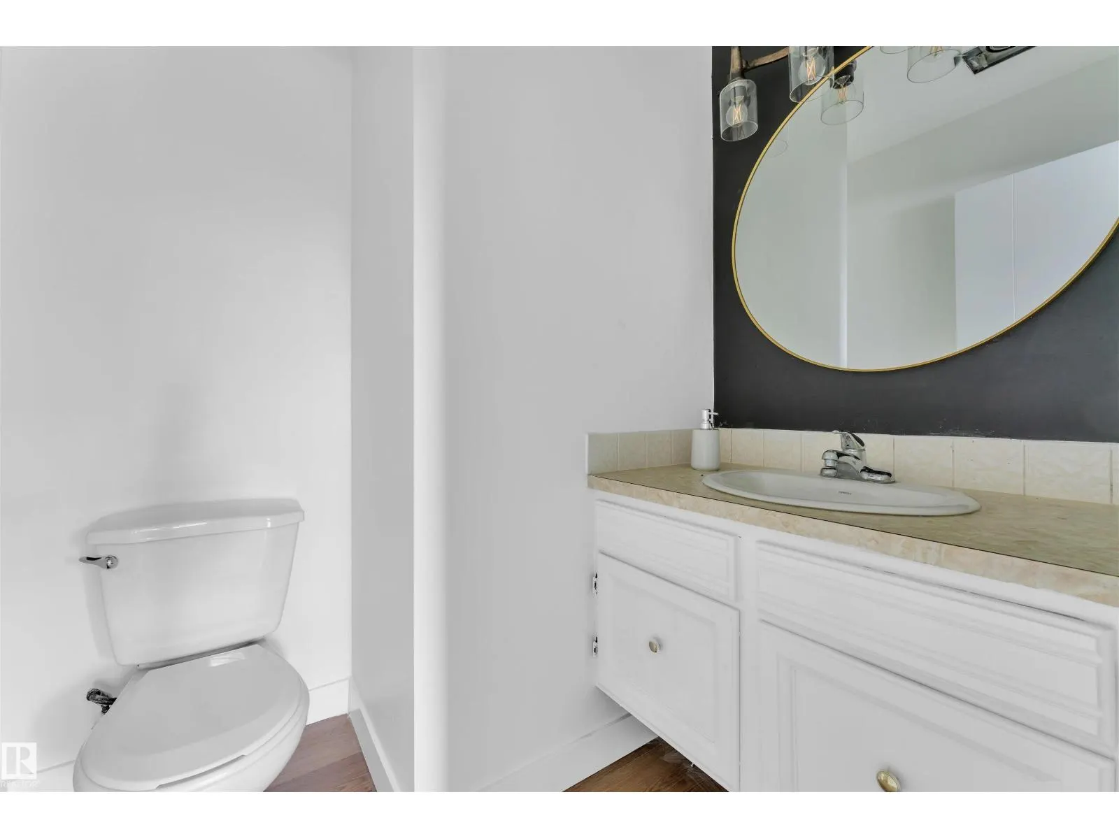 132 RICHFIELD RD NW