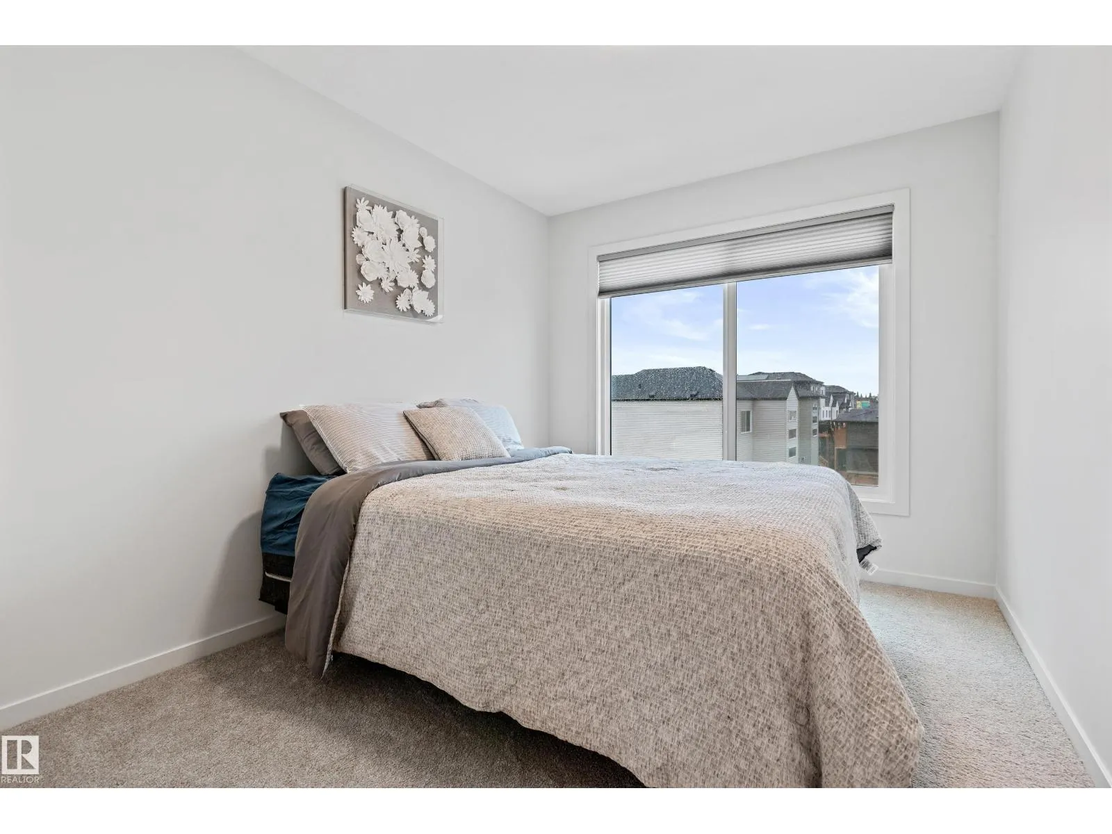 3284 KESWICK WY SW