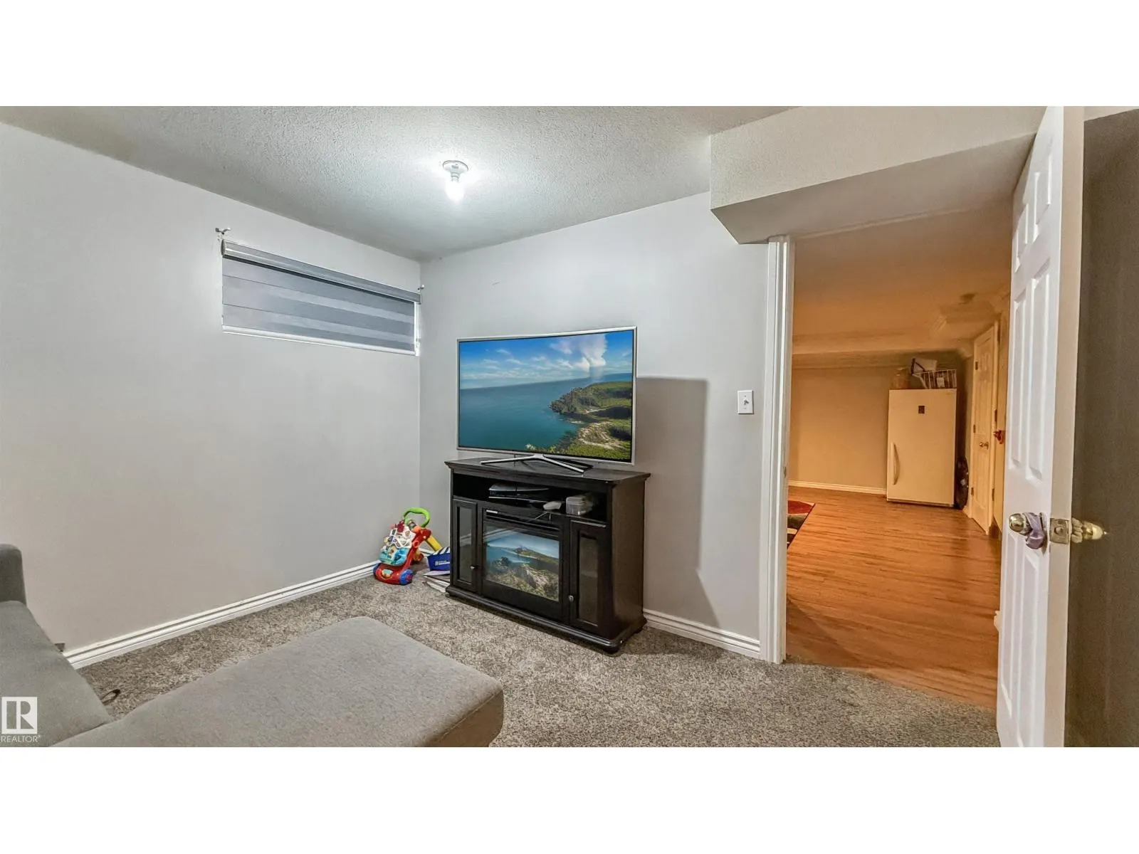 20141 53 AV NW