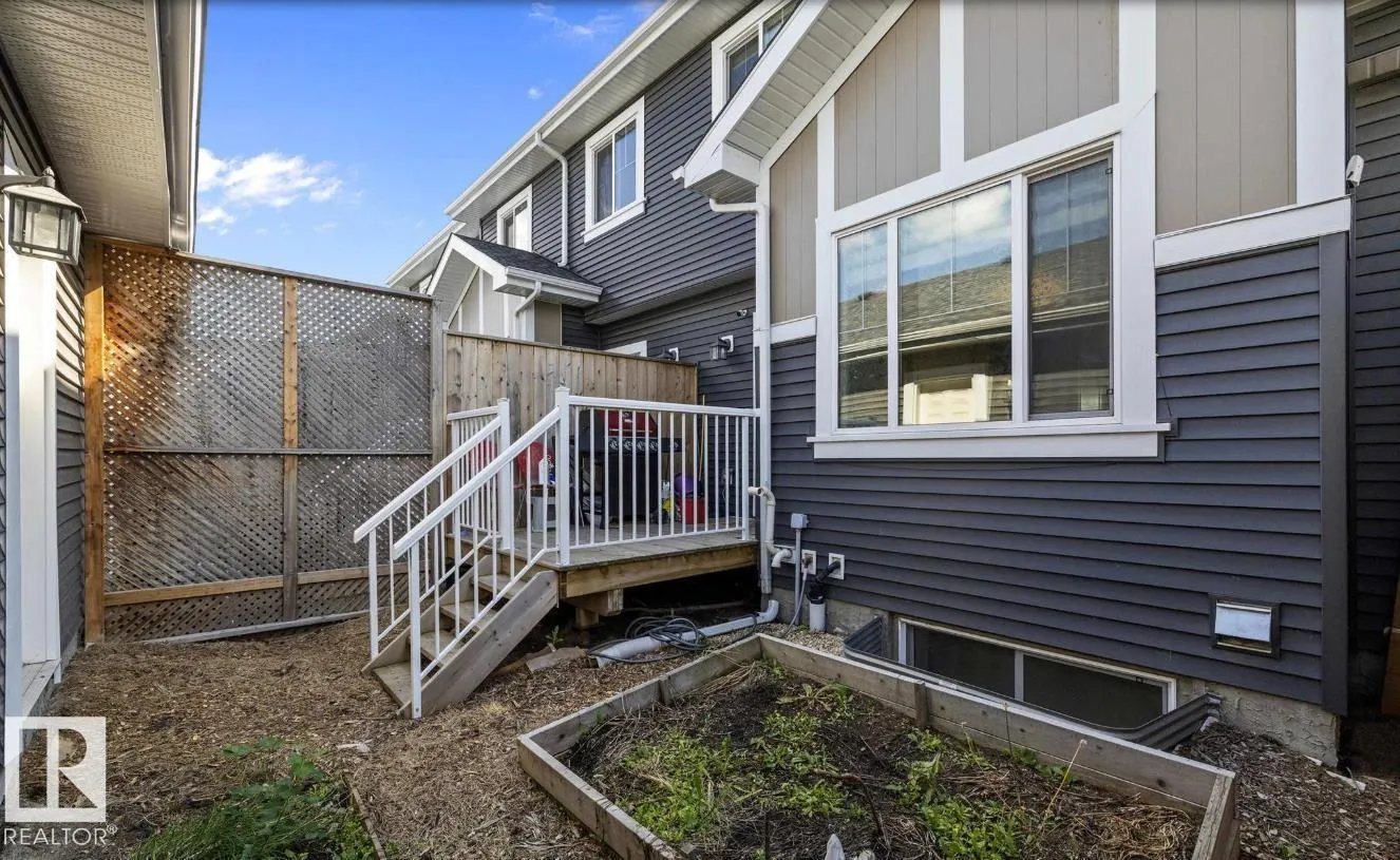 593 EBBERS WY NW