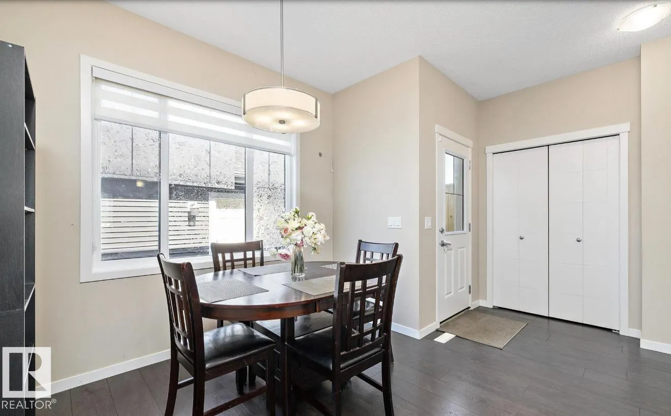 593 EBBERS WY NW