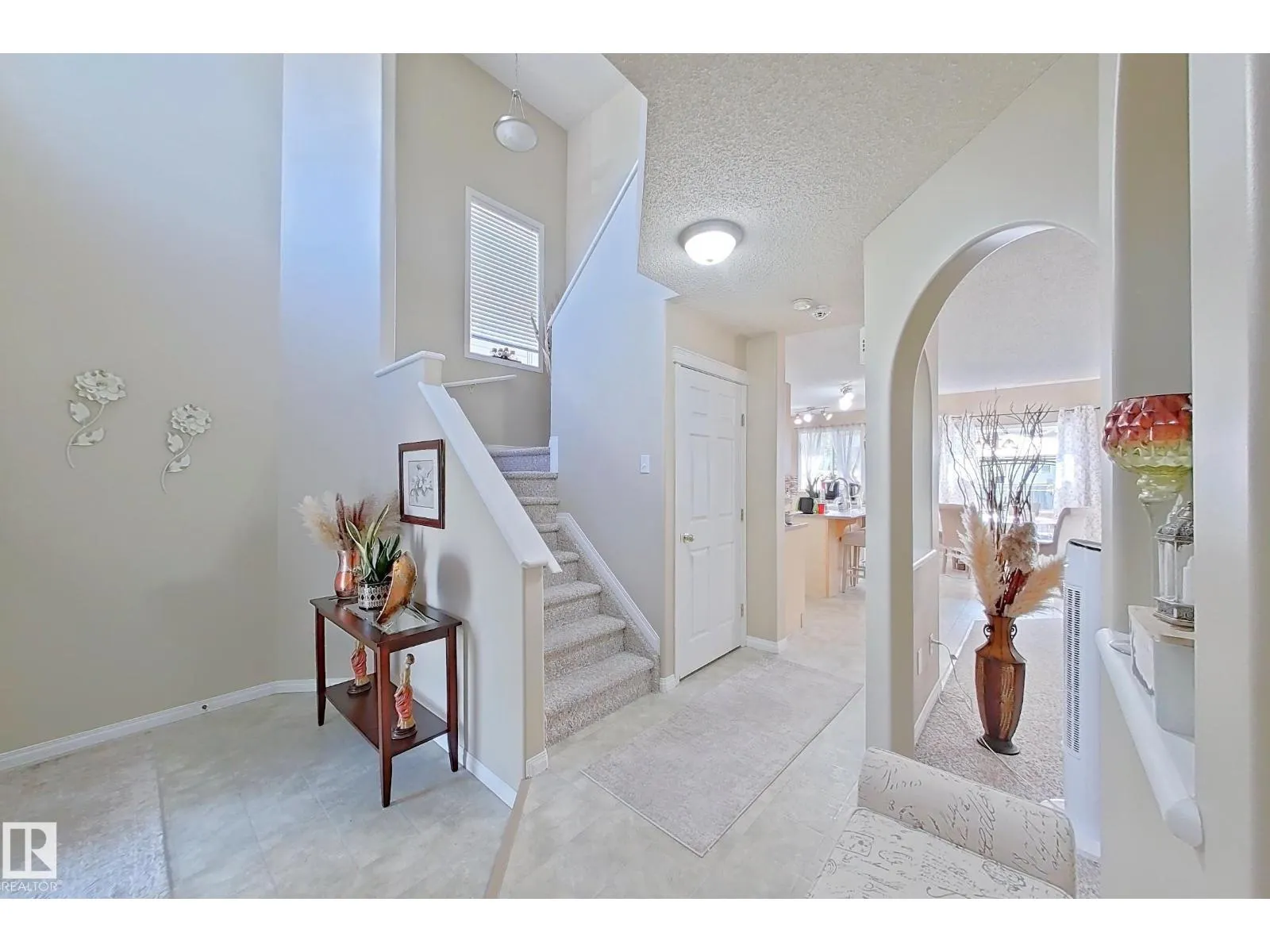 4511 162A AV NW