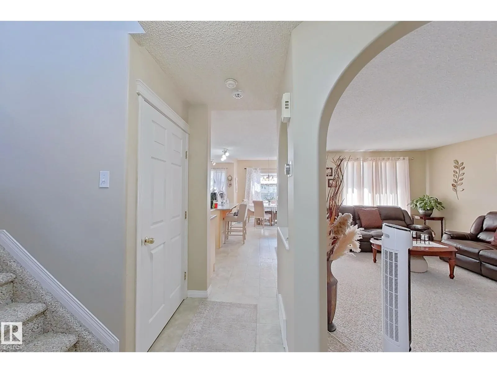 4511 162A AV NW