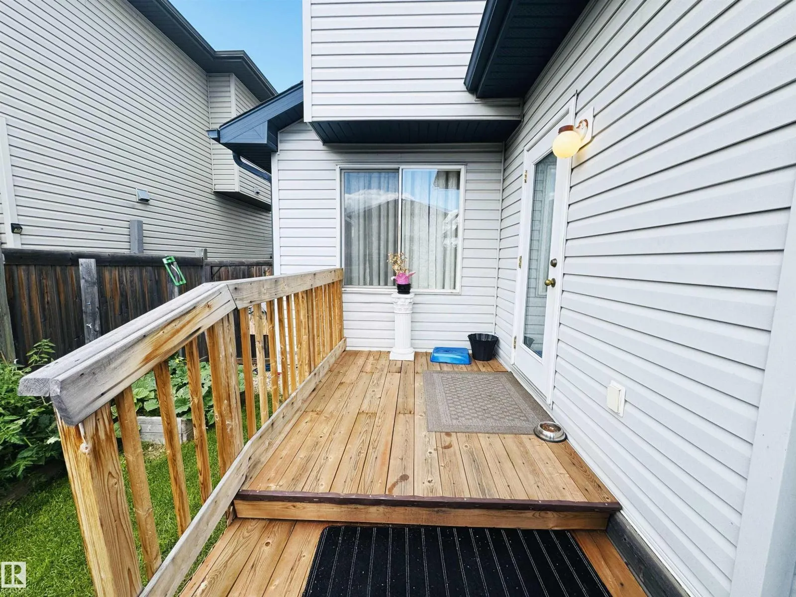 4511 162A AV NW