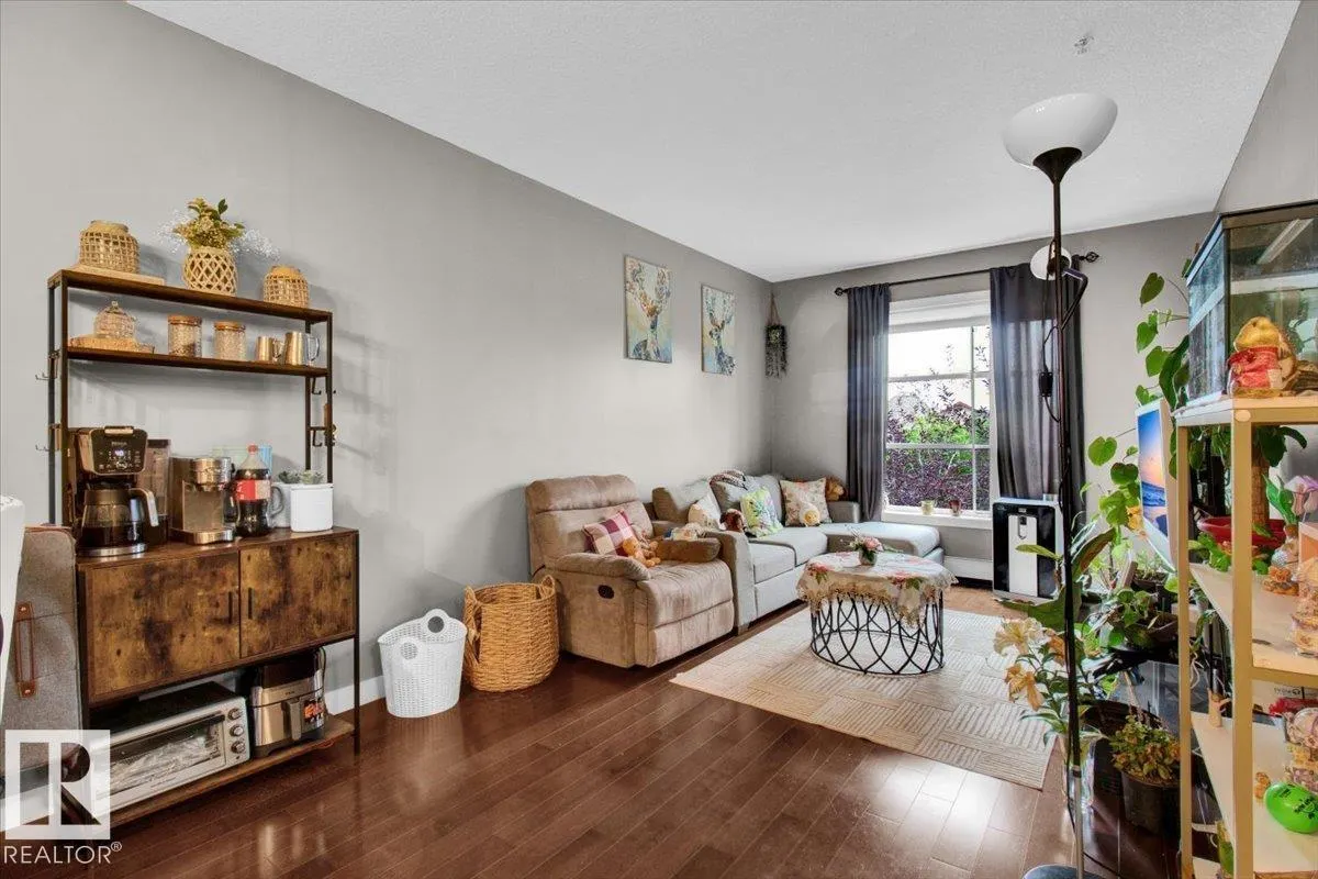 #315 2584 ANDERSON WY SW