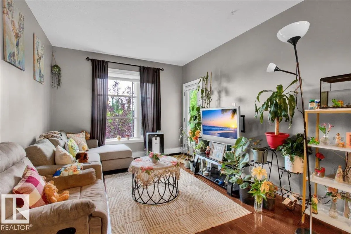 #315 2584 ANDERSON WY SW