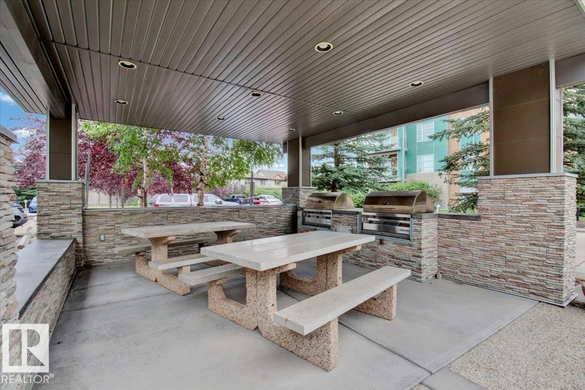 #315 2584 ANDERSON WY SW