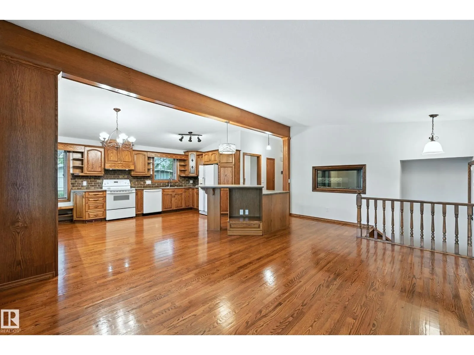 9404 SHERRIDON