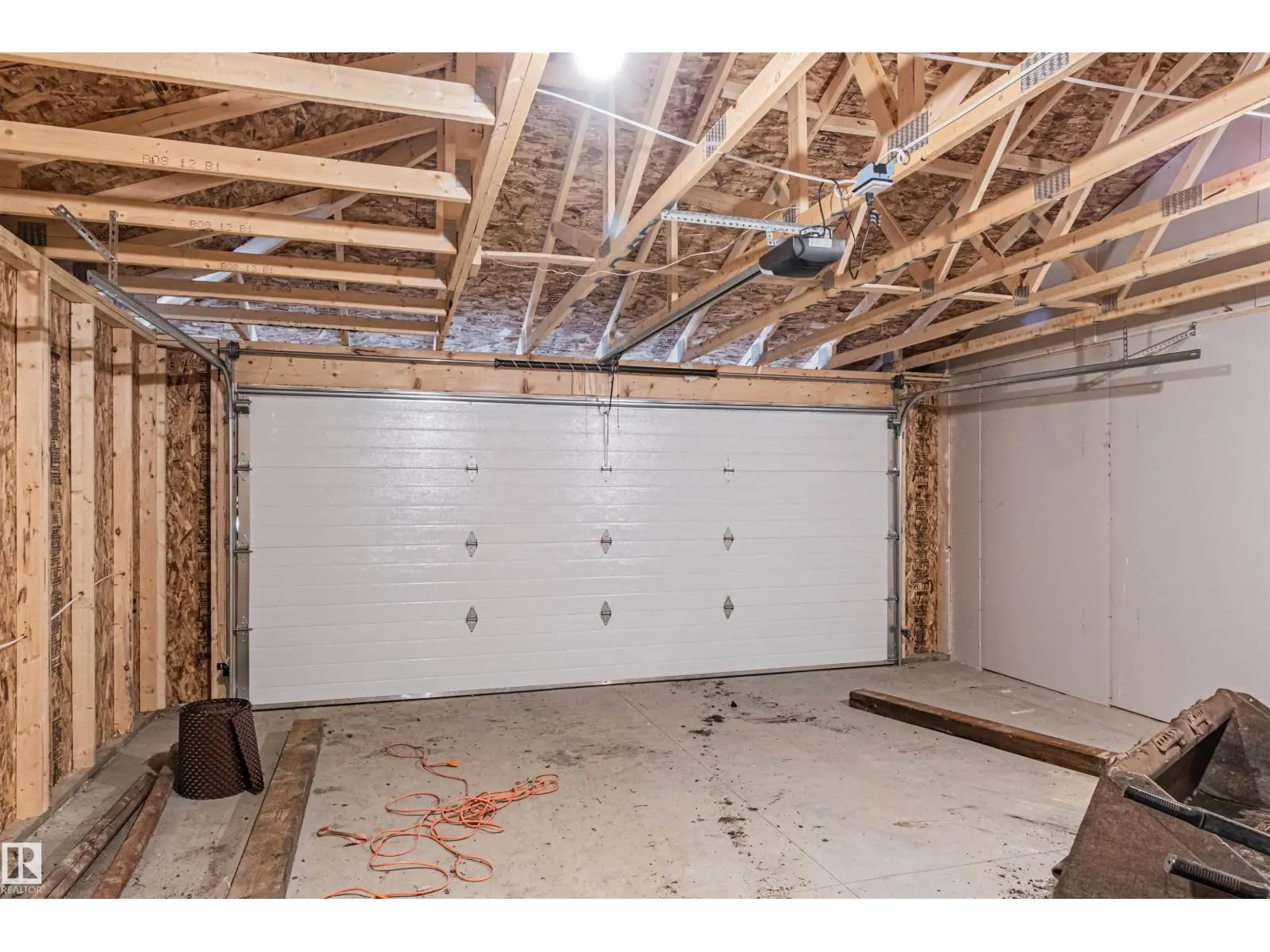 12125 88 ST NW