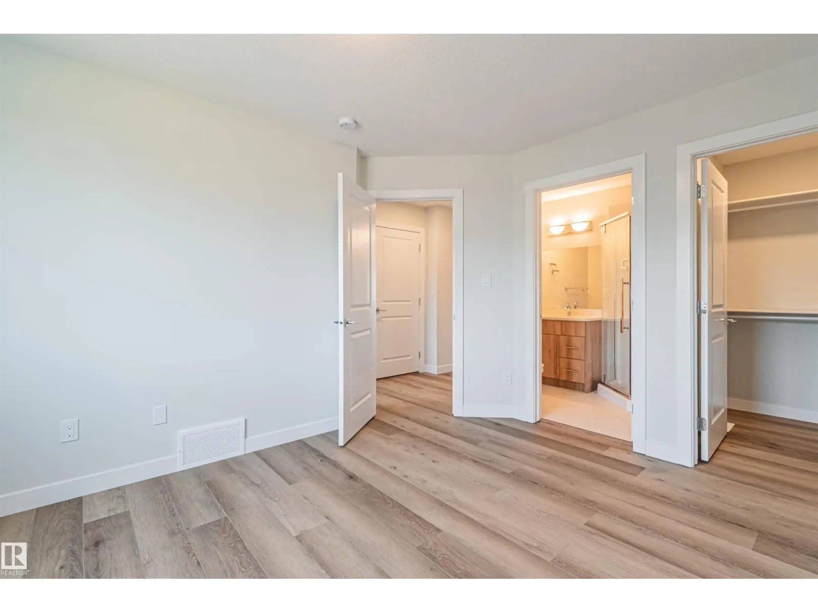 12125 88 ST NW