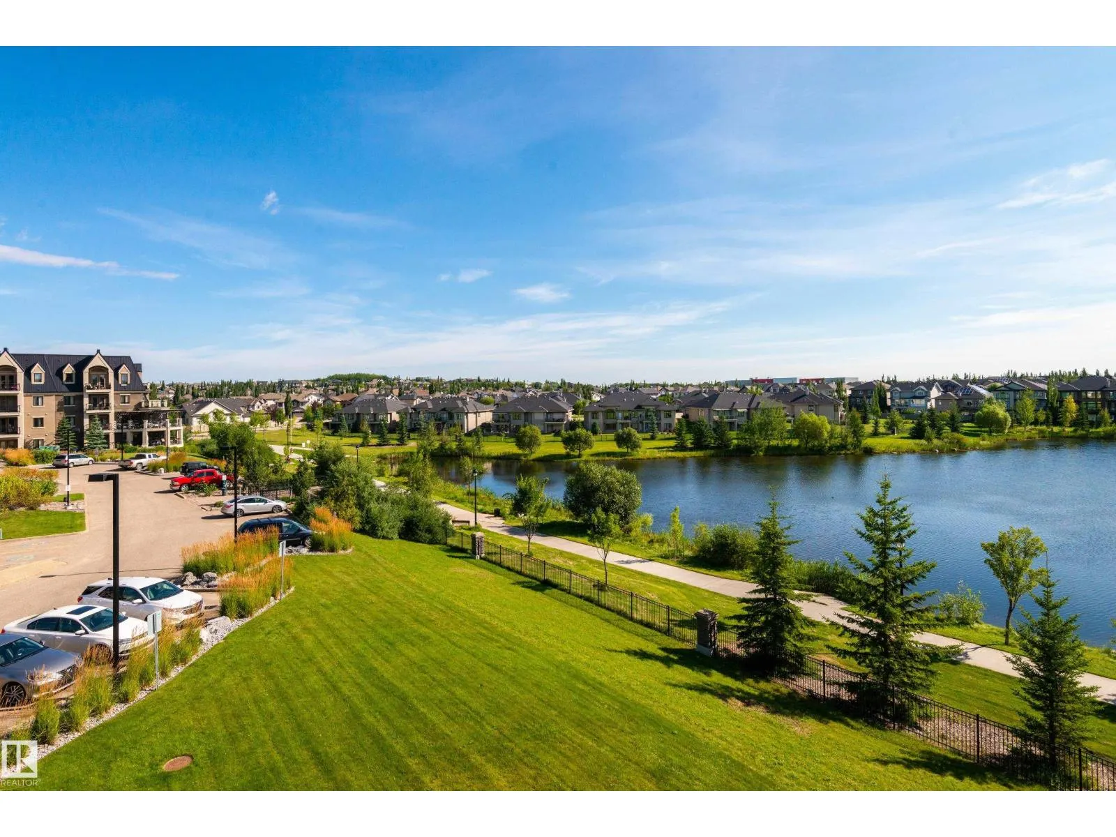 #352 6079 MAYNARD WY NW