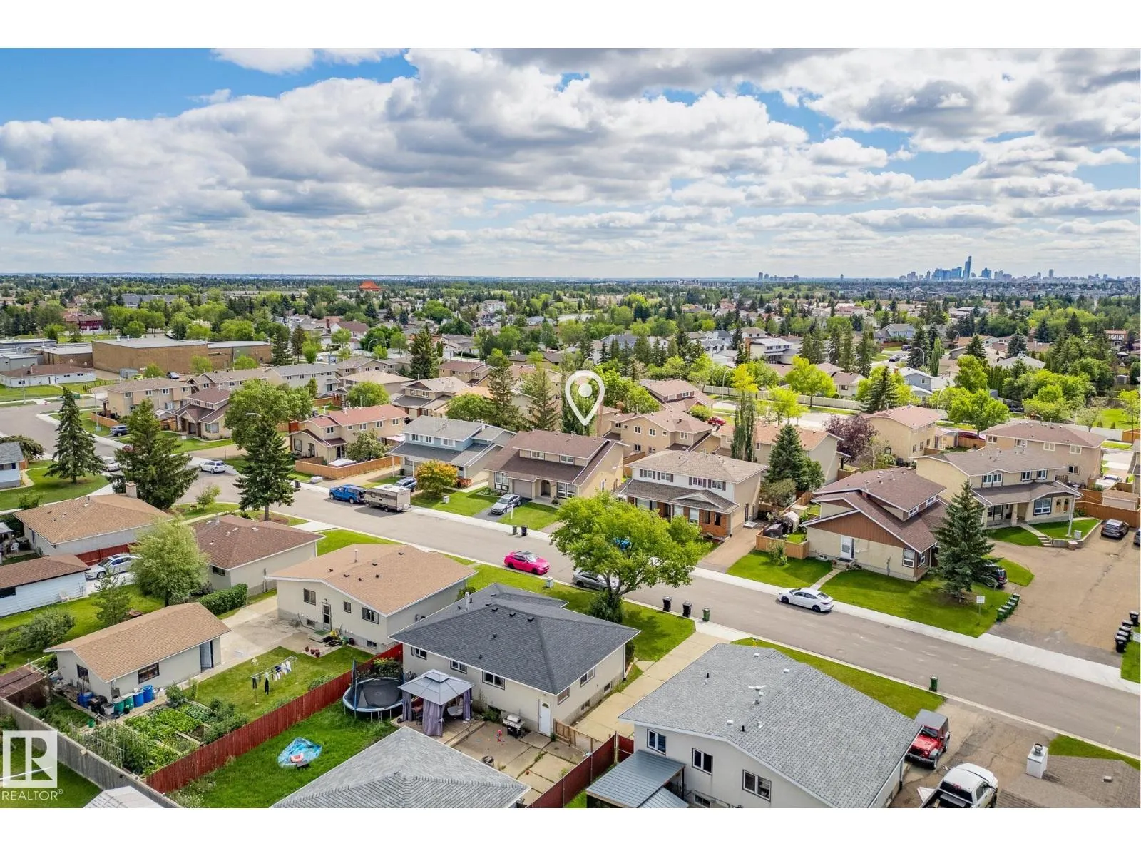 11005 162A AV NW