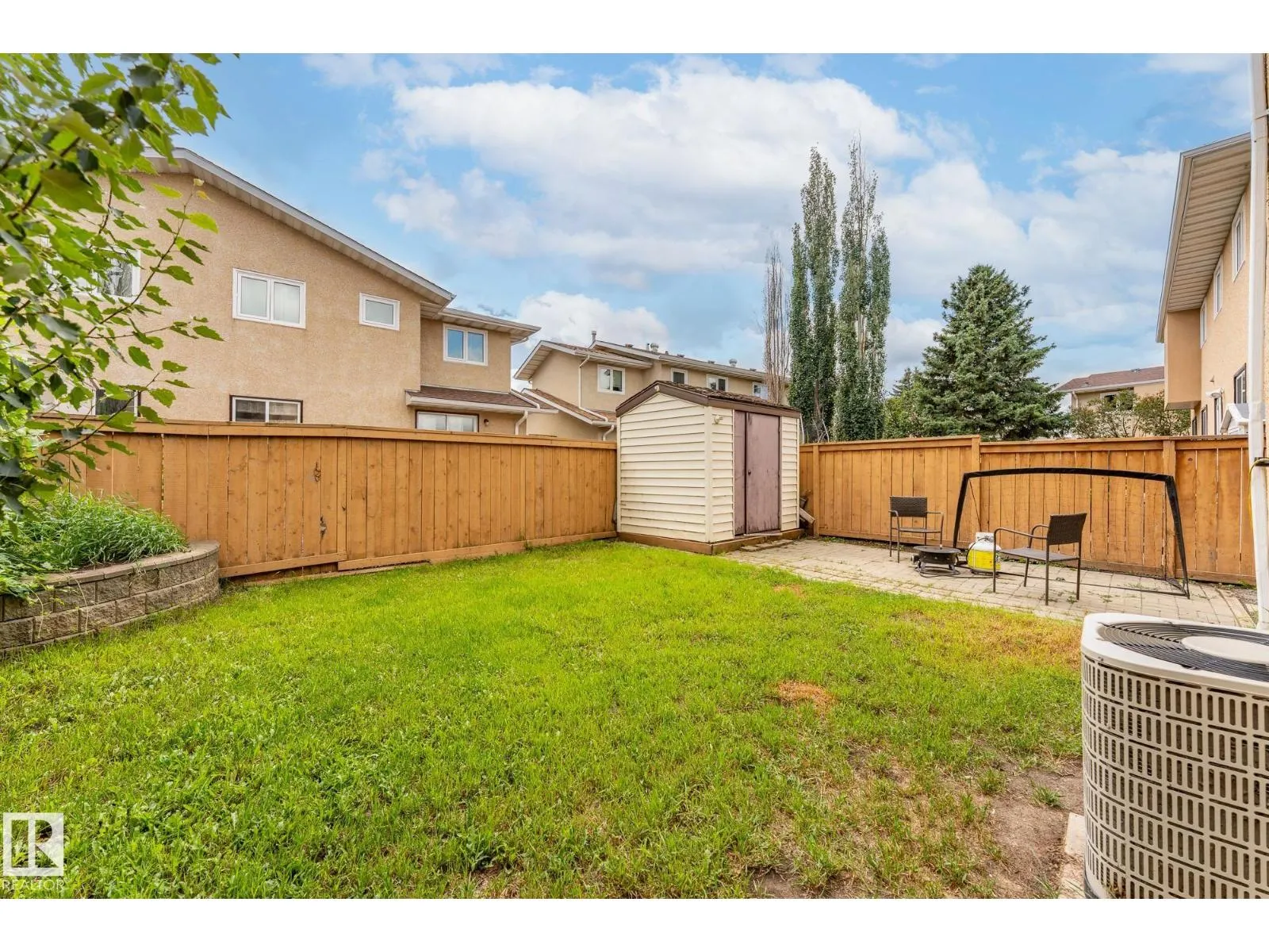 11005 162A AV NW