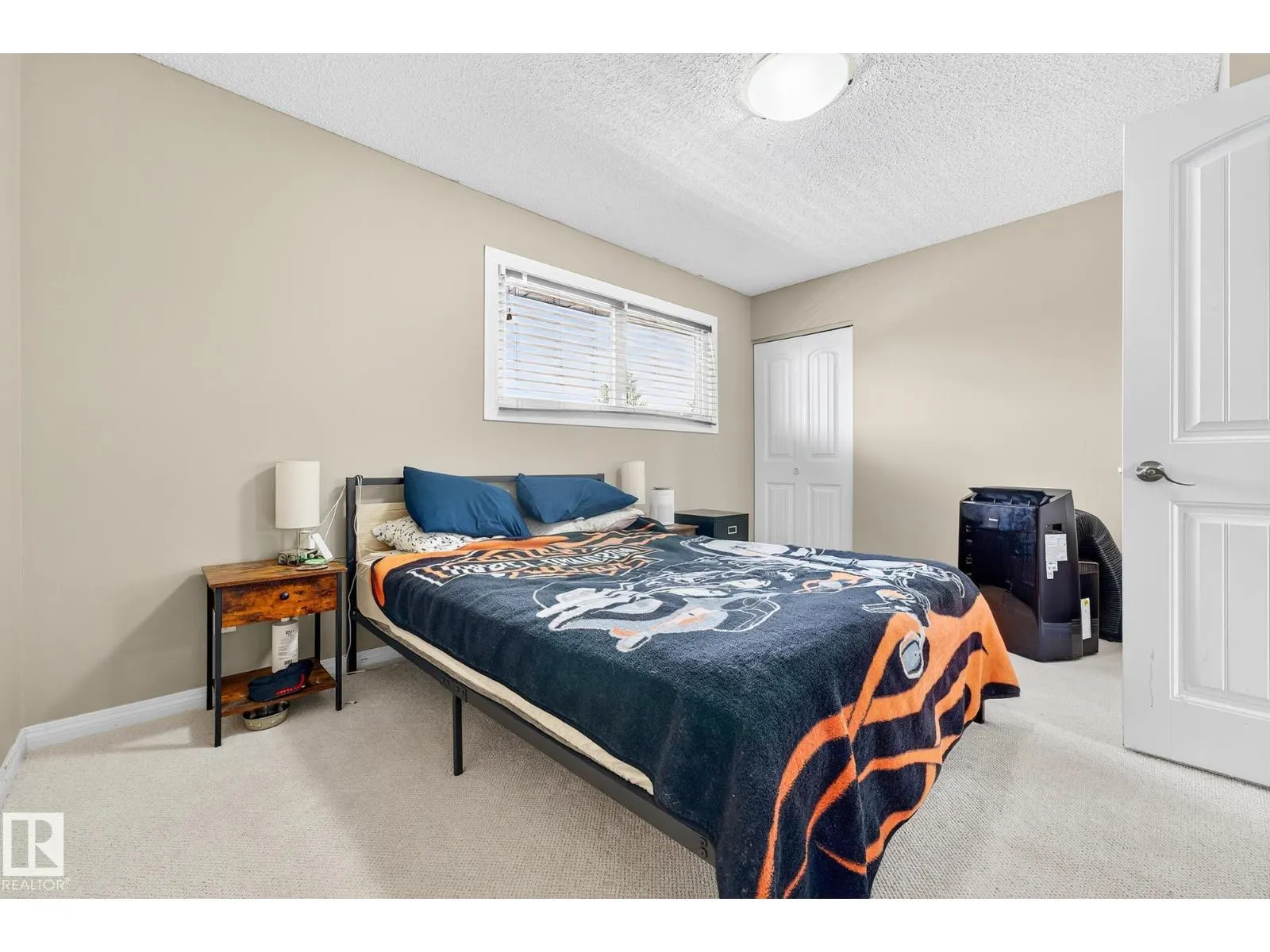 11005 162A AV NW
