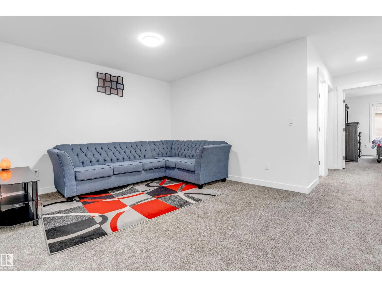 1336 11 AV NW