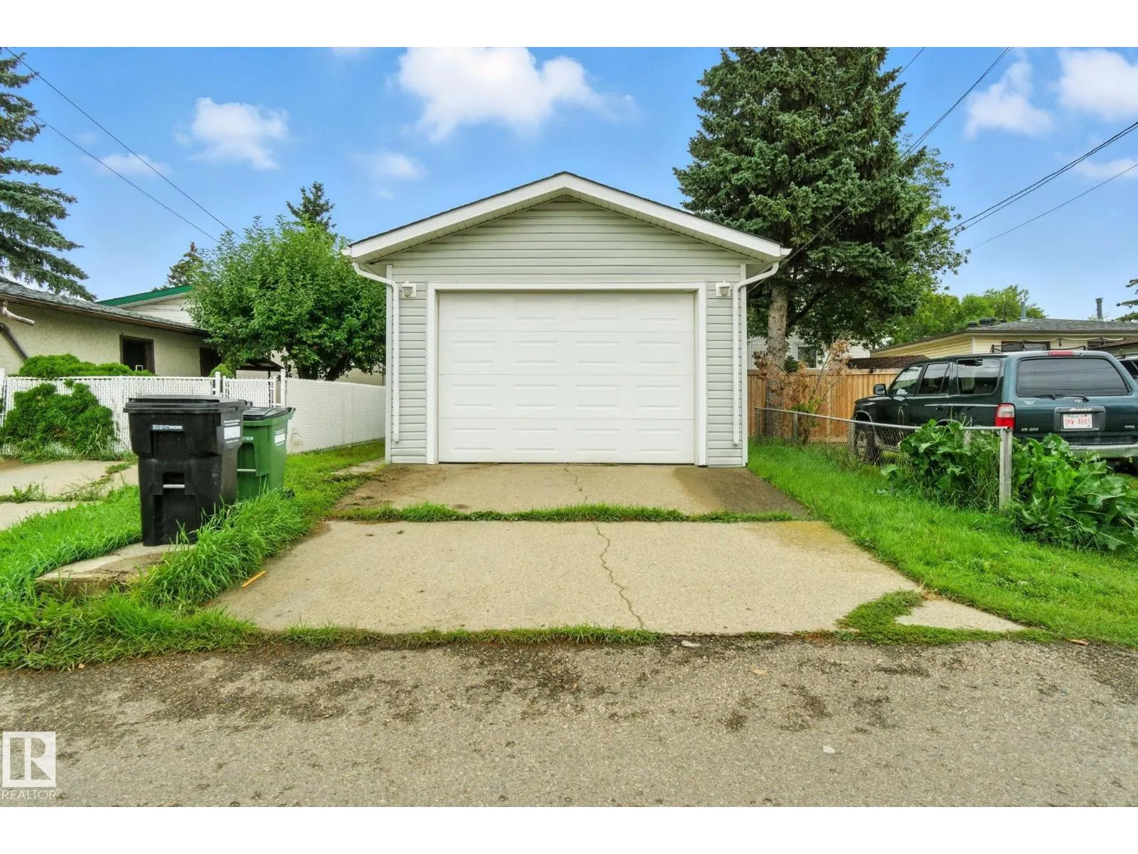 13218 81 ST NW NW