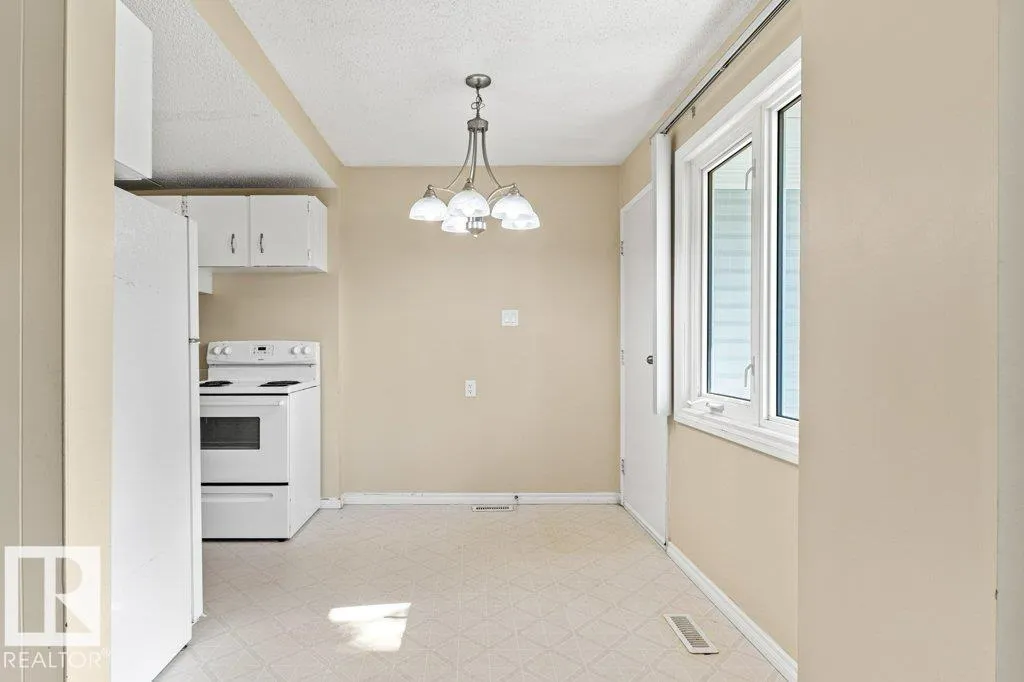 84 AMBERLY CO NW