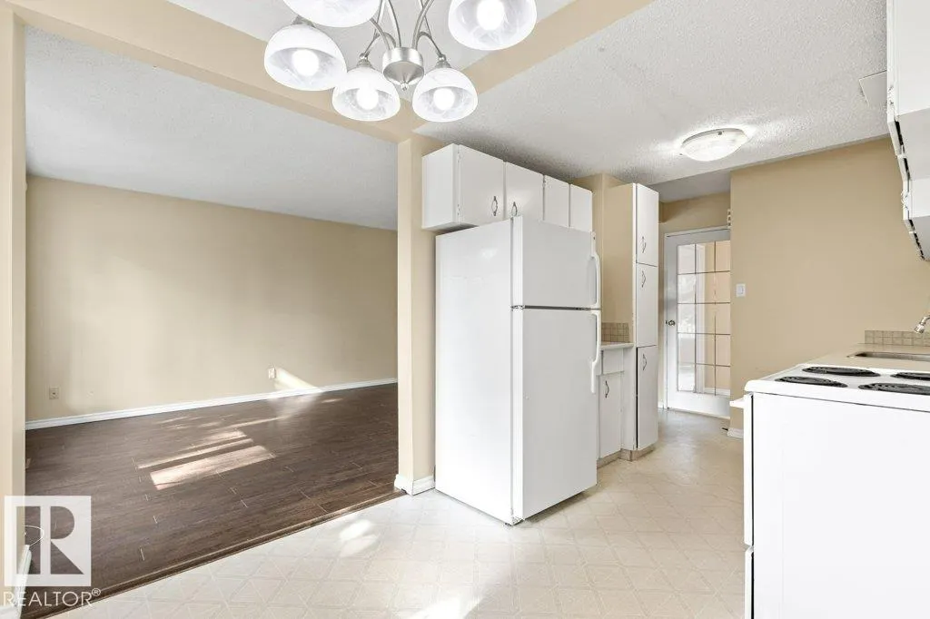 84 AMBERLY CO NW