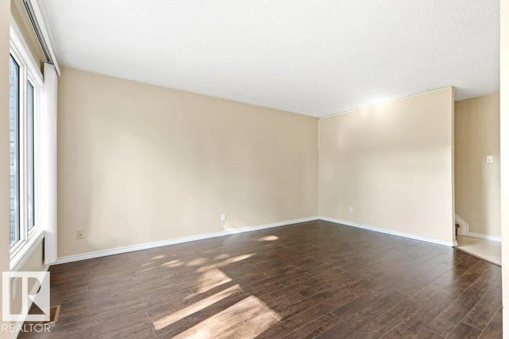 84 AMBERLY CO NW