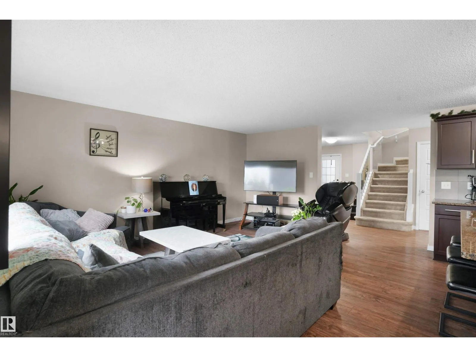 15160 16 ST NW