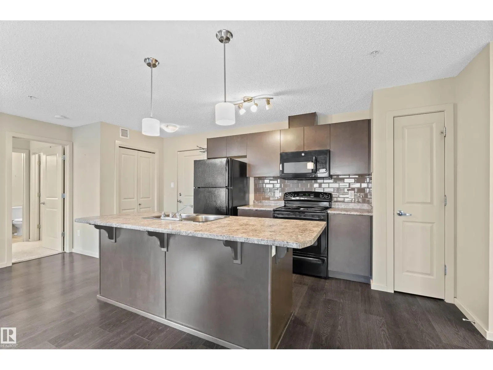 #307 340 WINDERMERE RD NW