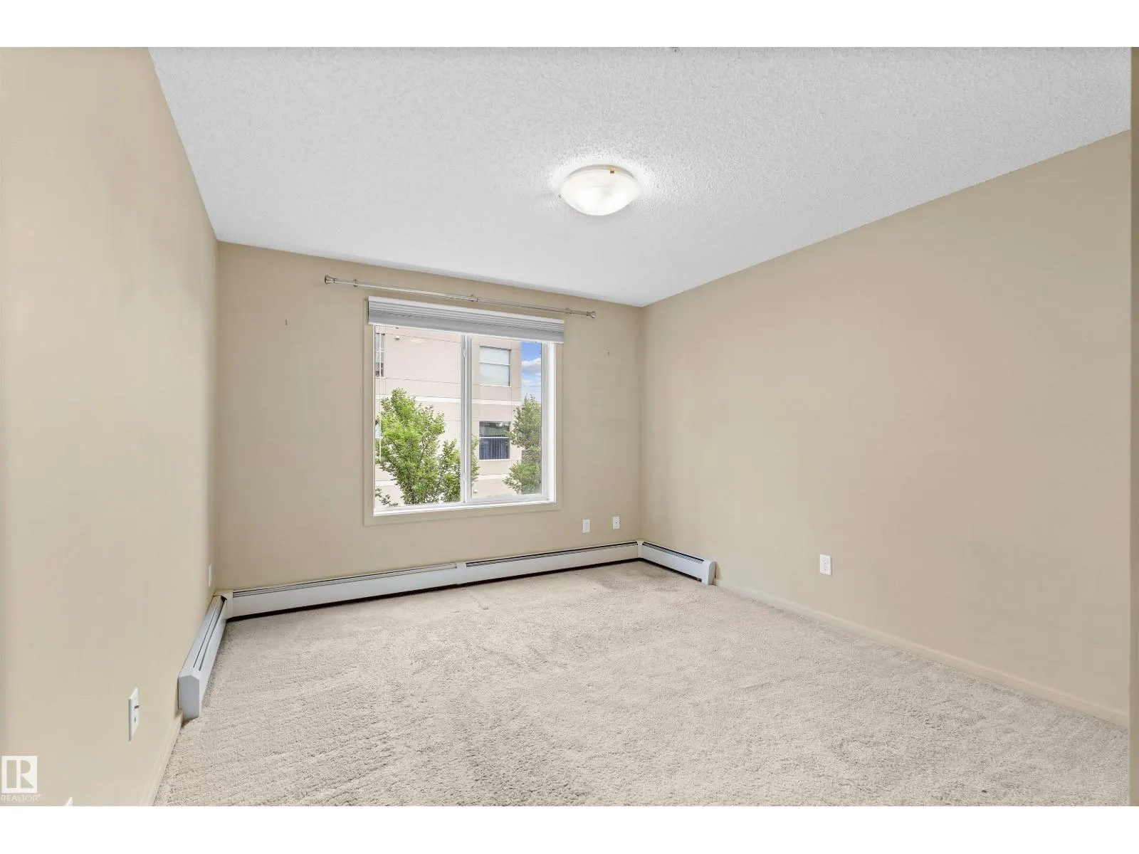#307 340 WINDERMERE RD NW