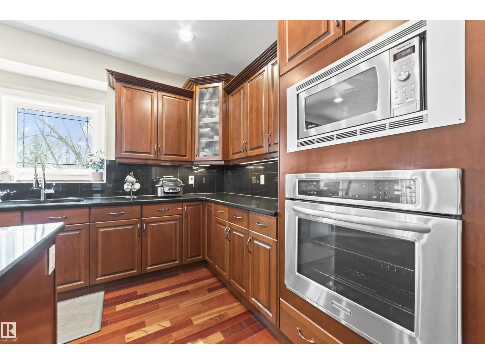 8 Loiselle Way