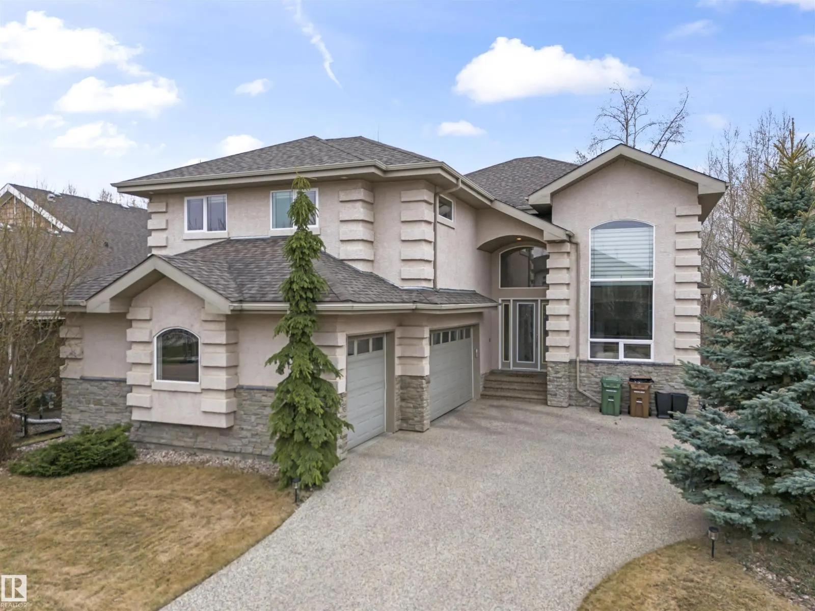 8 Loiselle Way