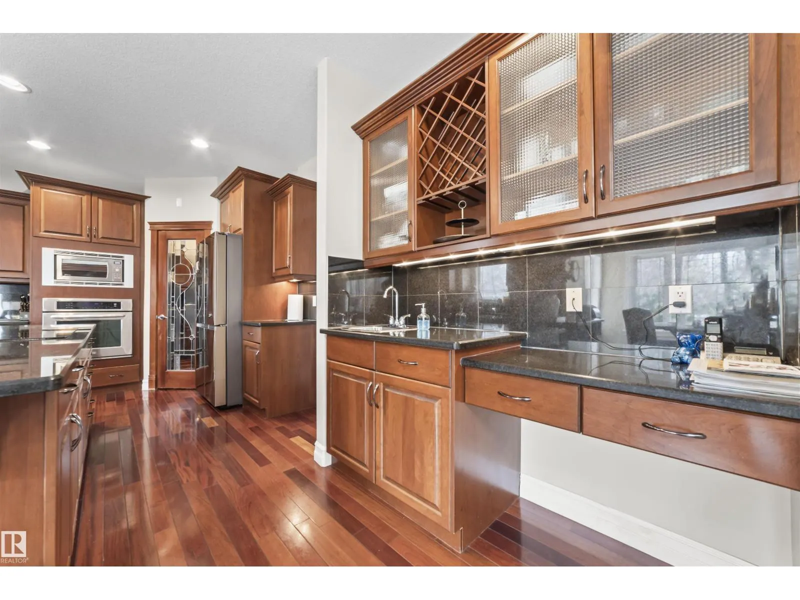 8 Loiselle Way