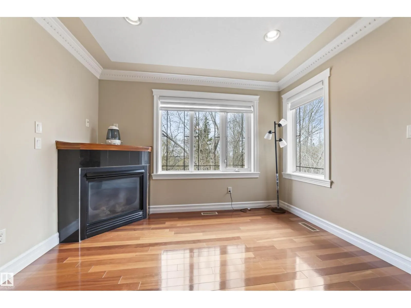 8 Loiselle Way
