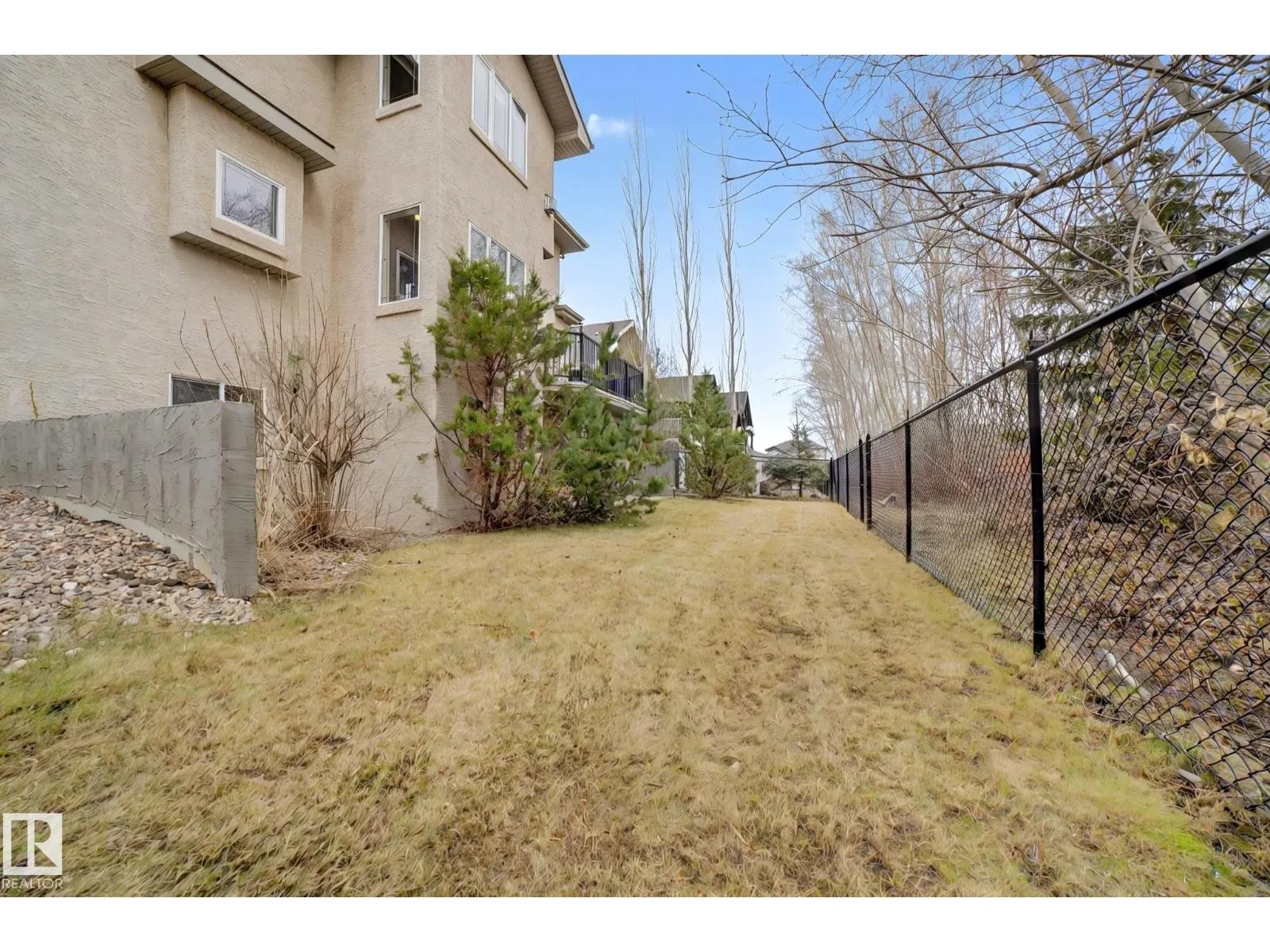 8 Loiselle Way