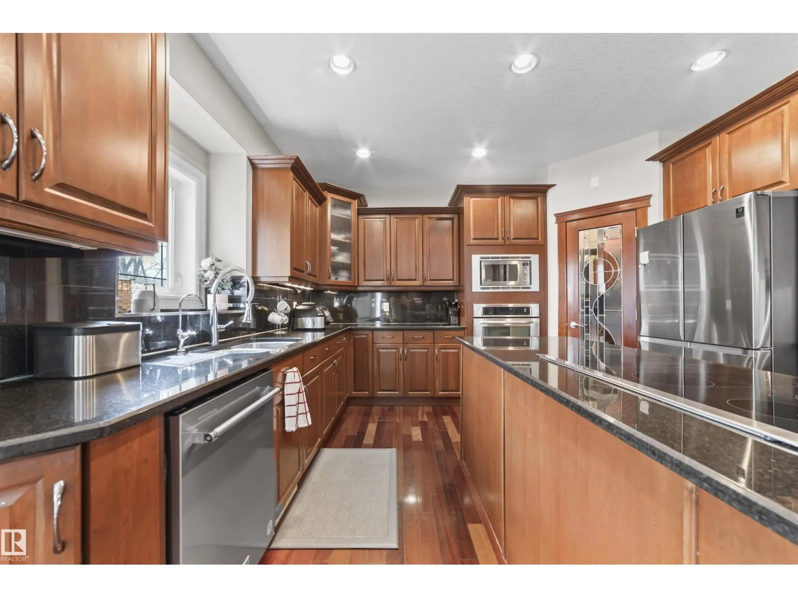 8 Loiselle Way