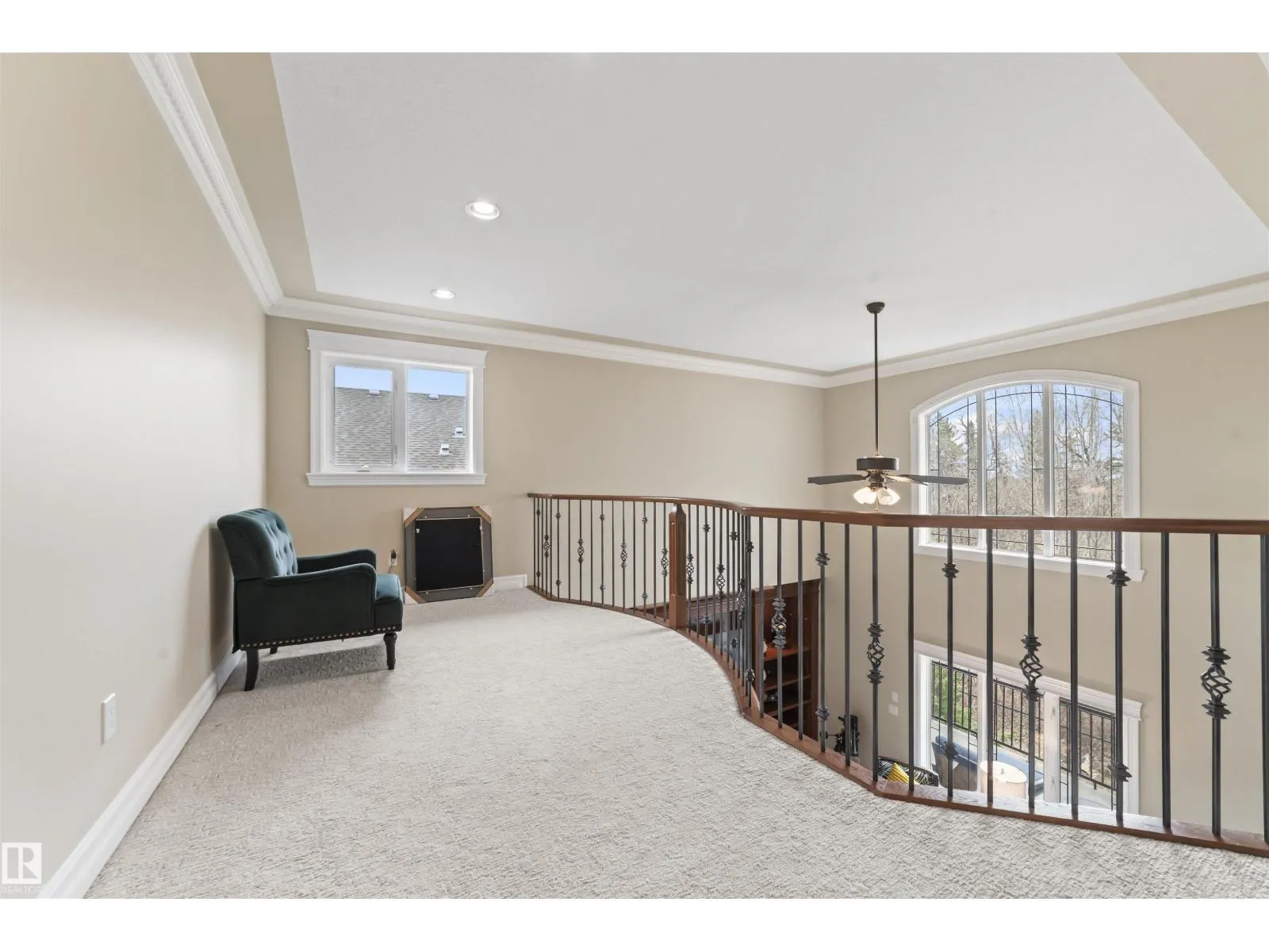 8 Loiselle Way