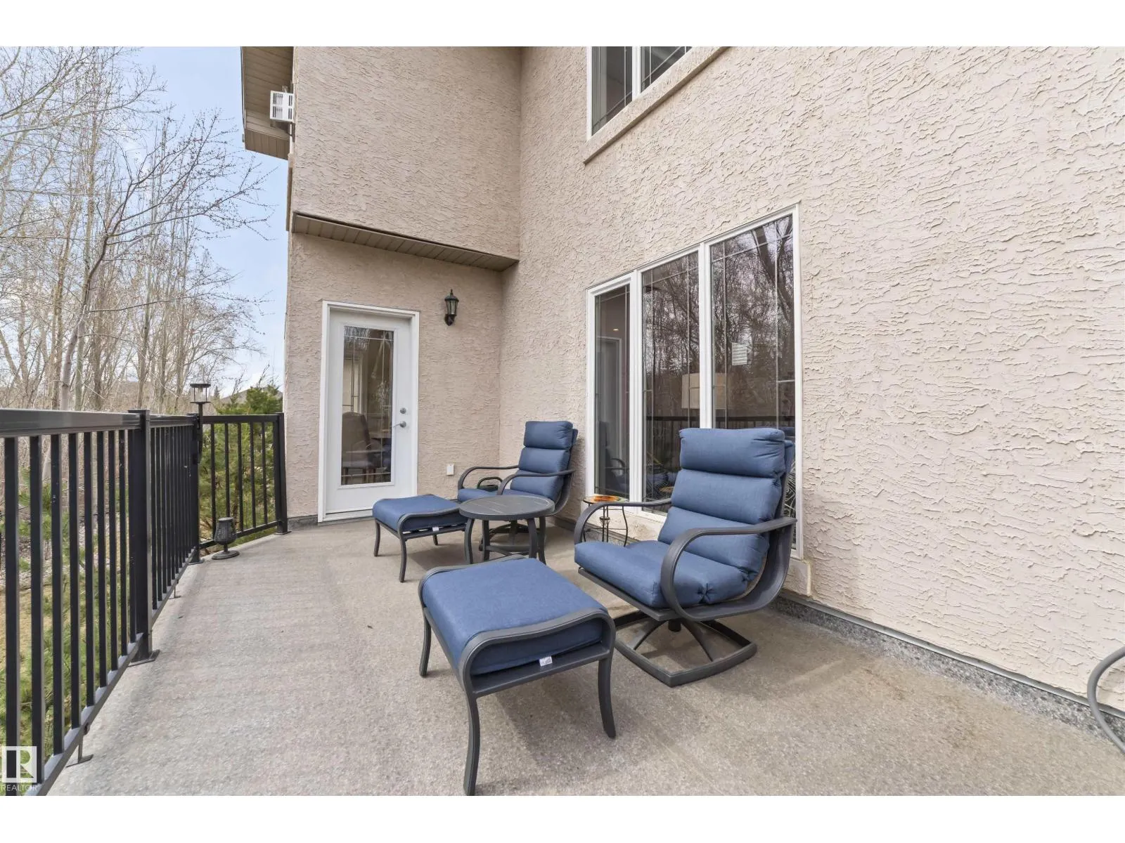 8 Loiselle Way