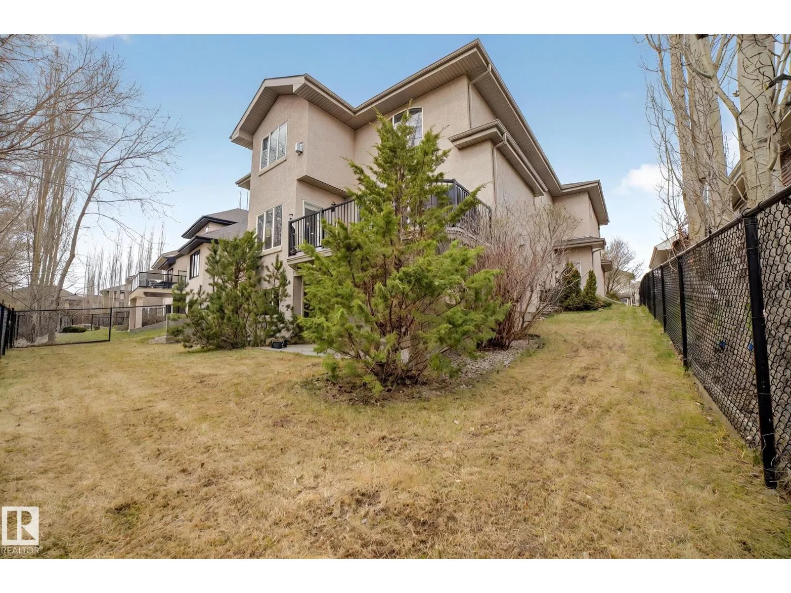8 Loiselle Way