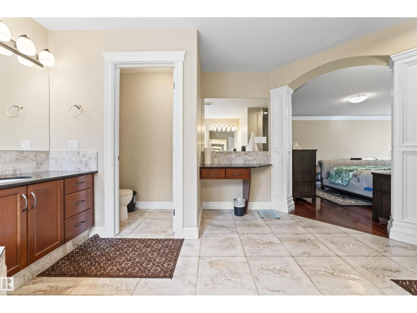 8 Loiselle Way