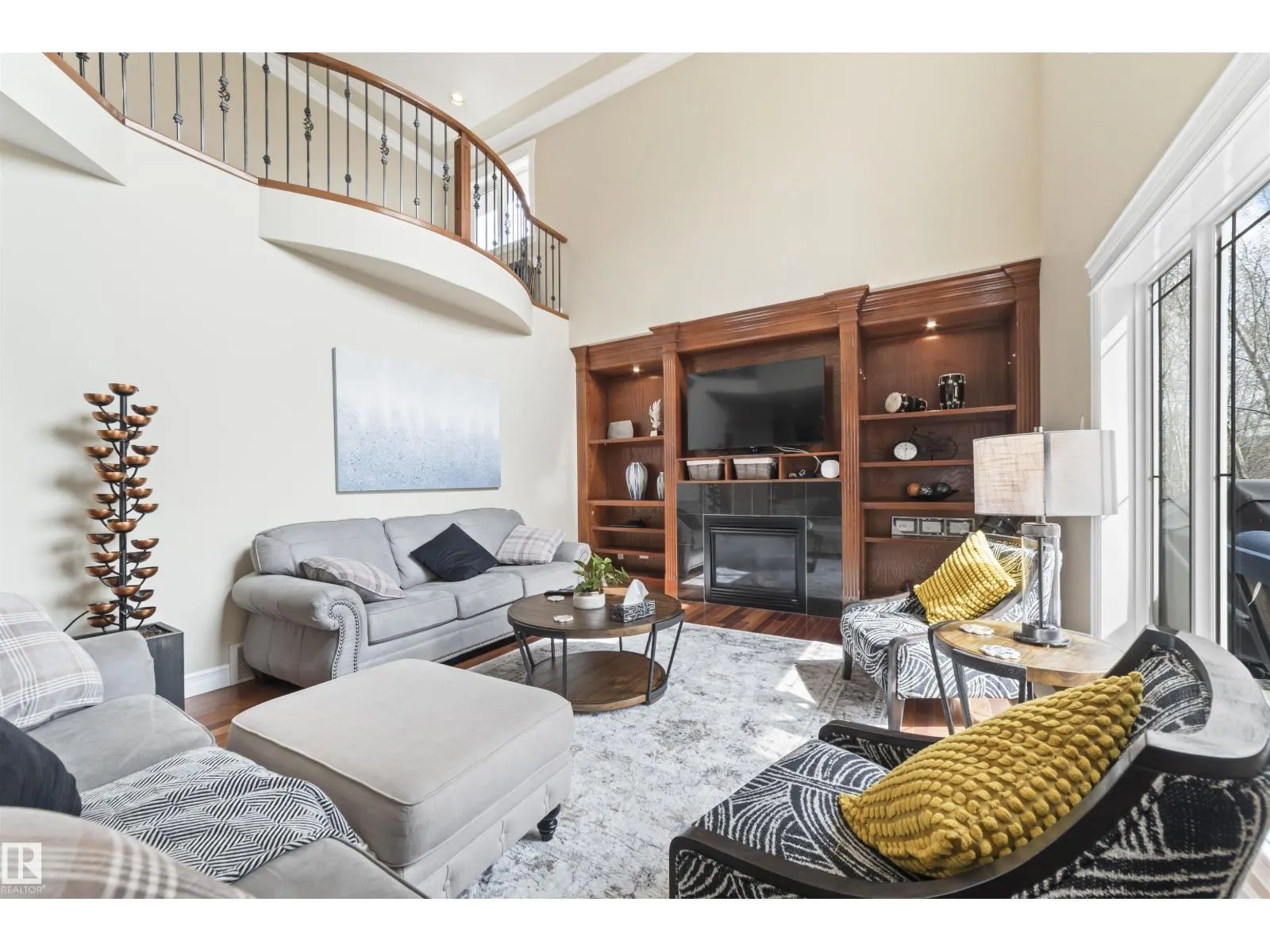 8 Loiselle Way