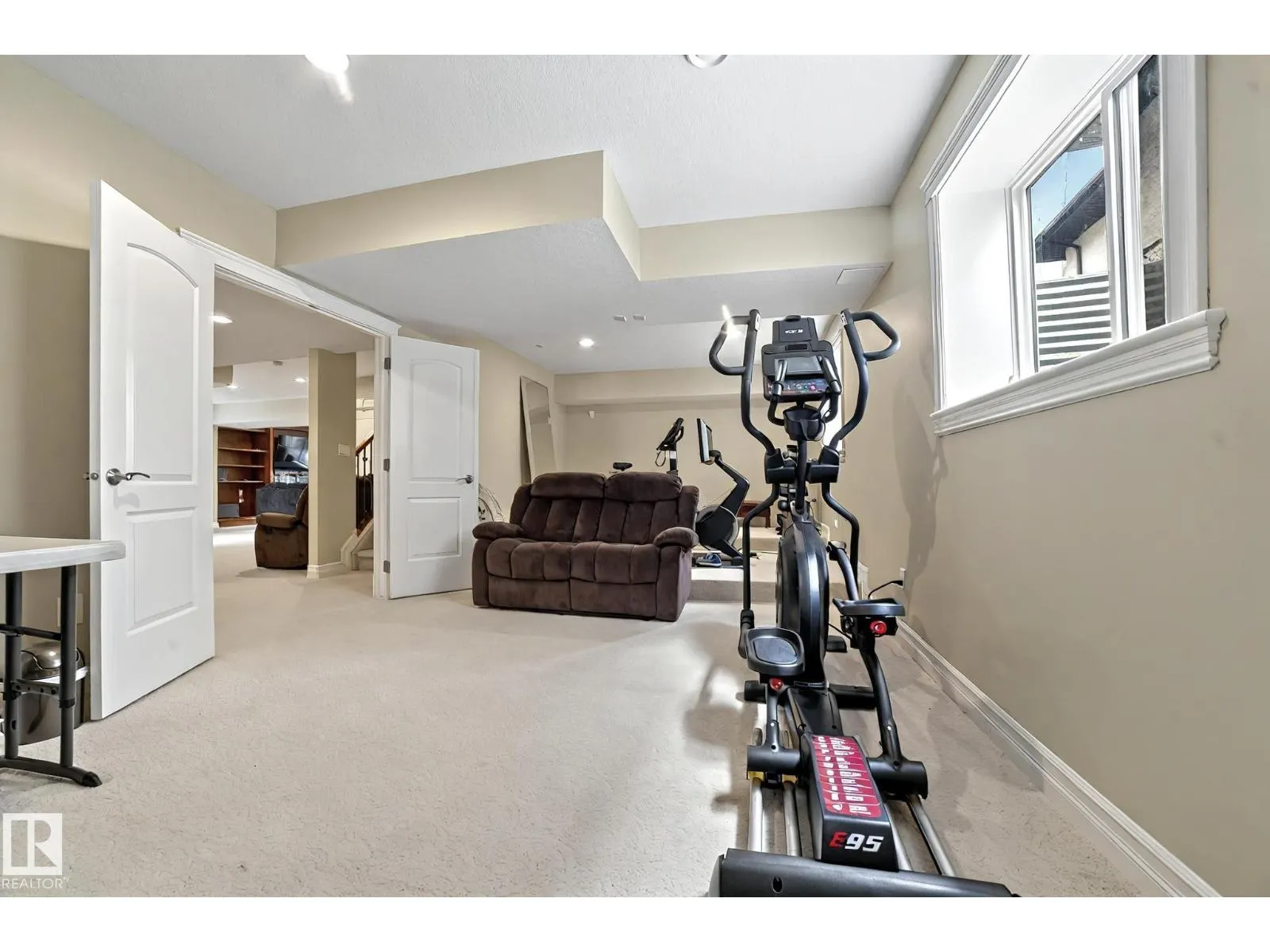 8 Loiselle Way