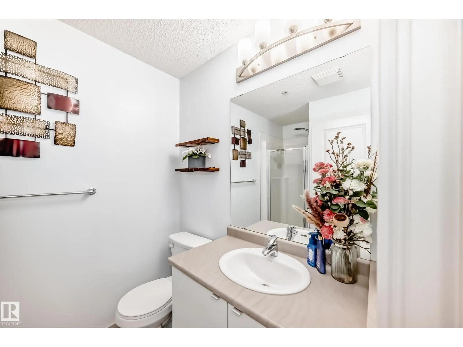 148-348 WINDERMERE RD NW