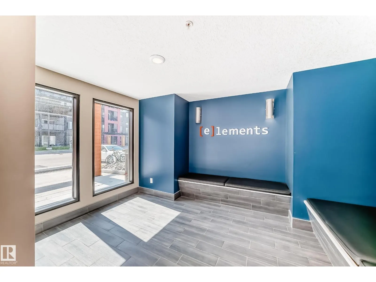 148-348 WINDERMERE RD NW
