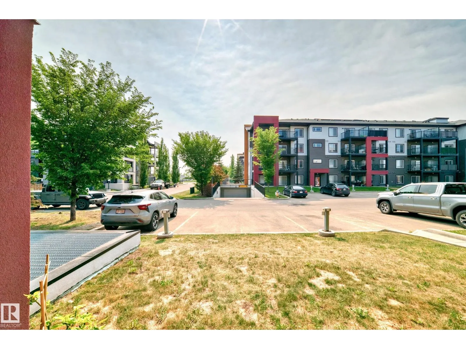 148-348 WINDERMERE RD NW