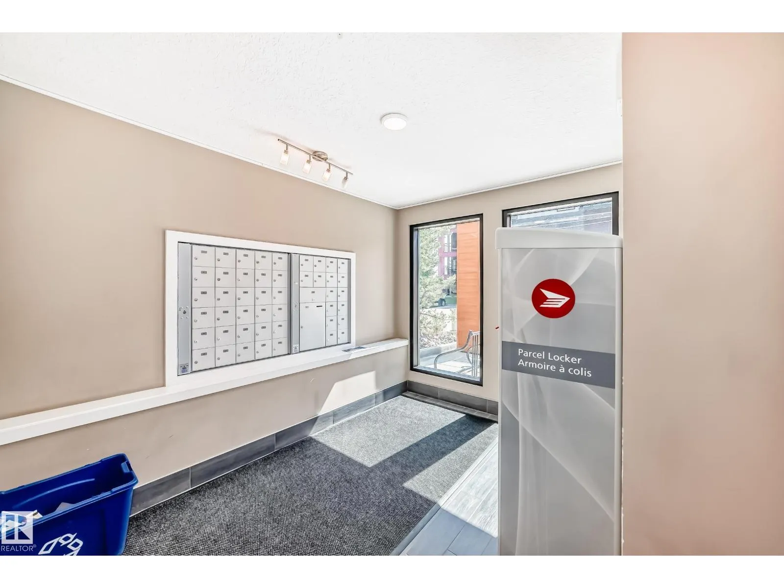 148-348 WINDERMERE RD NW