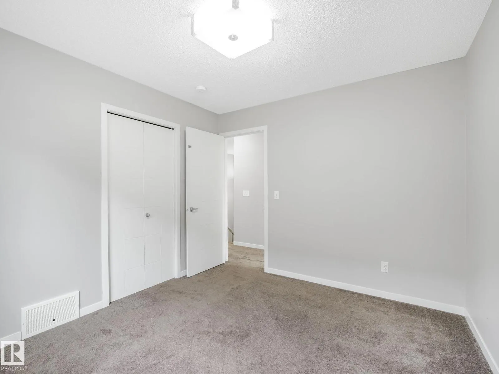 3621 CHERRY LINK LI SW