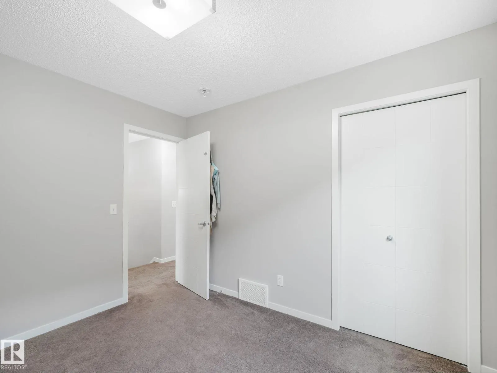 3621 CHERRY LINK LI SW